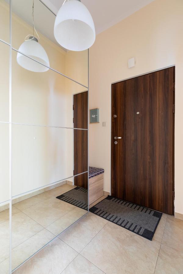 P&O Serviced Apartments Plac Konstytucji Varsó Kültér fotó